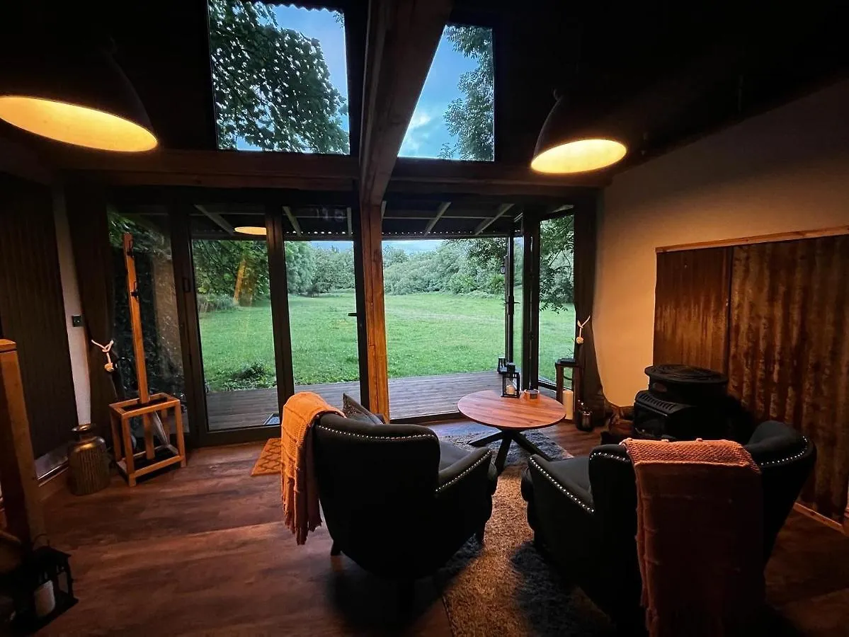Lynbrook Haybarn, Hot Tub And Outdoor Kitchen, New Forest Ringwood